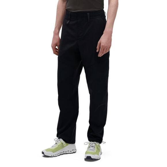 On Running Explorer Pants Men’s M Black Swiss Engineering Lightweight NEW/NWT!! - Picture 2 of 16